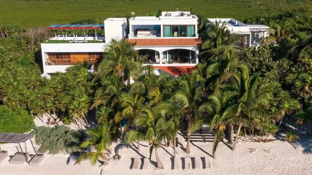 Soliman Bay vs Tulum Beach 2026: Which Is Better for Families & Groups?